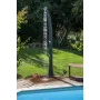 Doccia solare curva 25 litri in resina e con rubinetto lavapiedi colore nero Gre SSR25