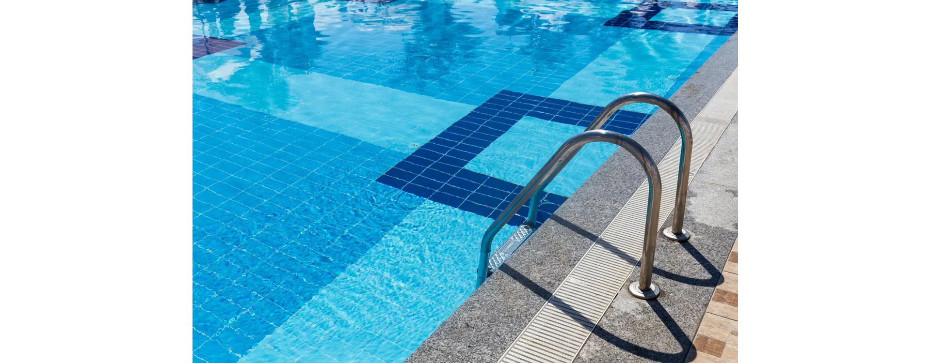 Come risparmiare sulla manutenzione della tua piscina Come risparmiare sulla manutenzione della tua piscina